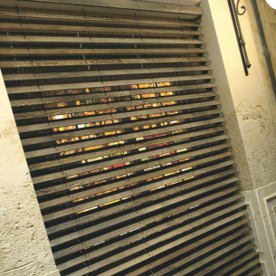 Venecianas de Madera Exterior | Resistentes | VenetiansBlinds.com 2