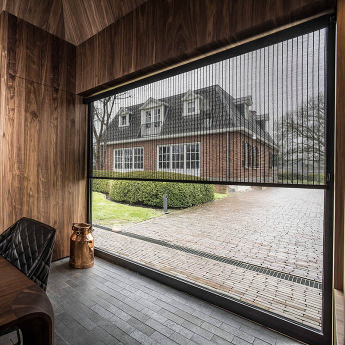 Estor Enrollable a Cadena de Madera | VenetiansBlinds.com