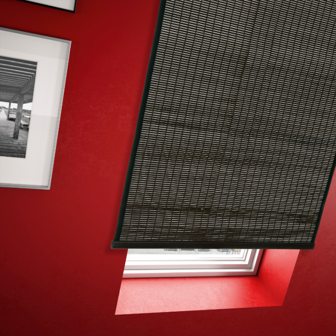 Estor Enrollable a Cadena de Madera | VenetiansBlinds.com